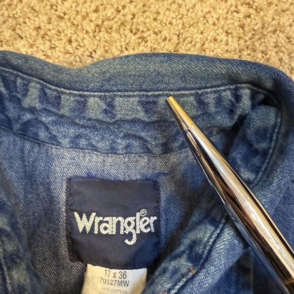 Vtg Wrangler Shirt Mens XL 17x36 Denim Pearl Snap Western Work 90s Cowboy - Picture 9 of 10